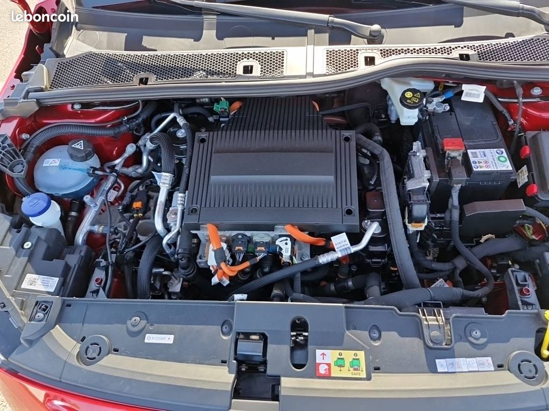 OPEL Corsa Electrique 136 ch & Batterie 50 kw/h Elegance (image 12)
