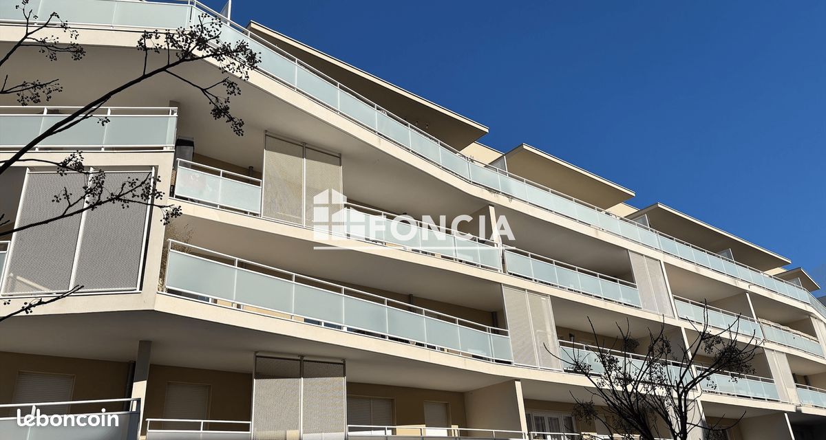 Appartement 2 pièces 42 m² · à Les Angles · 42 m² · 621 €