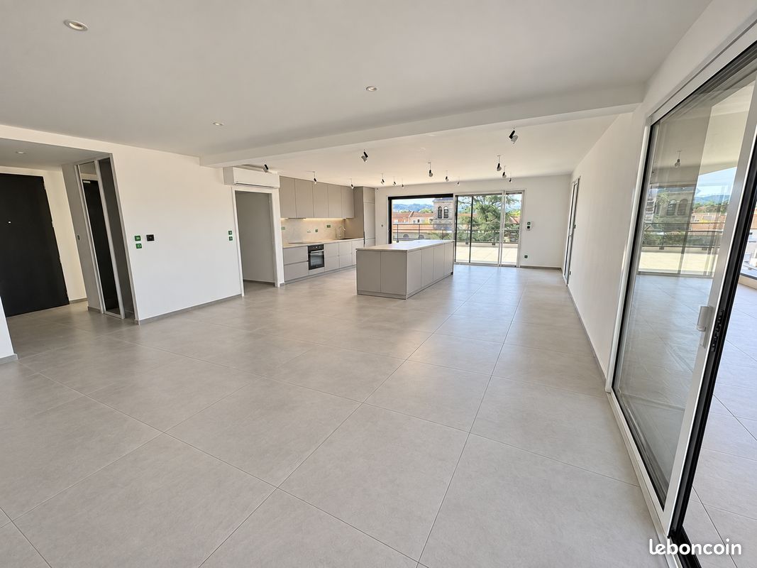 Appartement 4 pièces 130 m² · à Andrézieux-Bouthéon · 130 m² · 1 600 €/mois