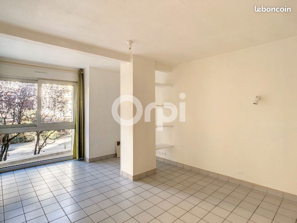 Studio 1 pièce 24 m² - Brive-la-Gaillarde 19100 (image 2)