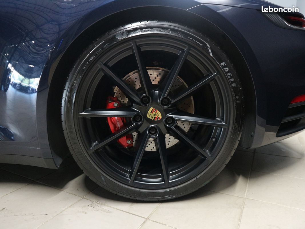 Porsche 911 COUPE (992) 3.0 450CH 4S (image 35)