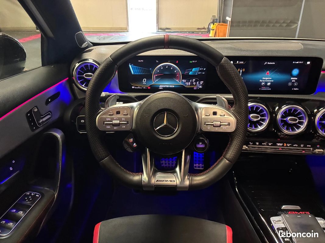 Mercedes classe a 35 amg 7g-dct / pack aéro / baquet / burmester / 2 pneus neufs (image 16)