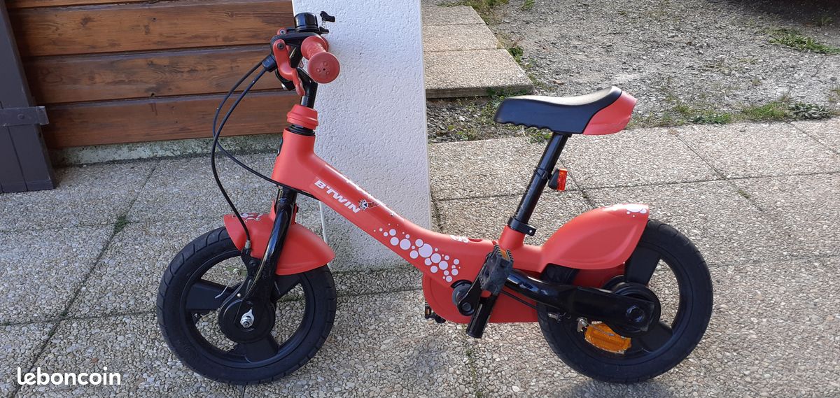 Vélo Enfant Draisienne Btwin Rouge Velo Draisienne Petite Roue
