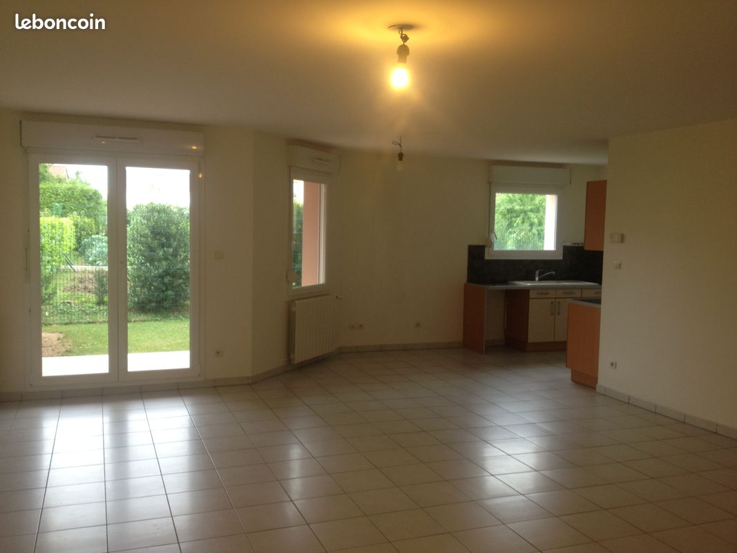 Appartement 3 pièces 79 m² · à Bertrange · 79 m² · 950 €/mois
