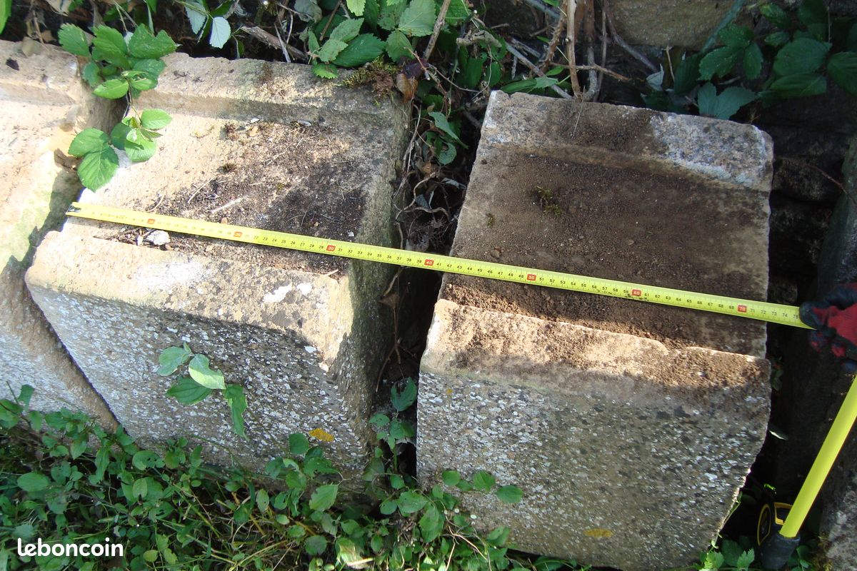 Pierres taillees (image 5)