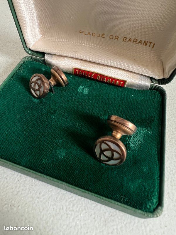 Ancienne Paire De Boutons De Manchettes Vintage Plaqués Or - Élégance Rétro Pour Chemise