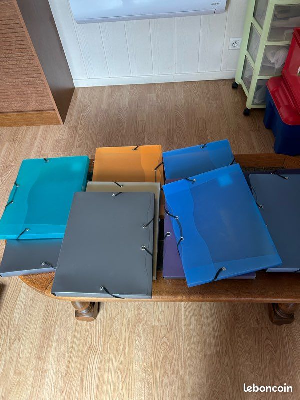 Lot de 10 chemises à 3 rabats (image 1)