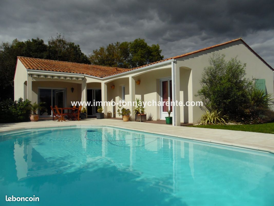 Maison 5 pièces 143 m² · à Tonnay-Charente · 143 m² · 359 000 €