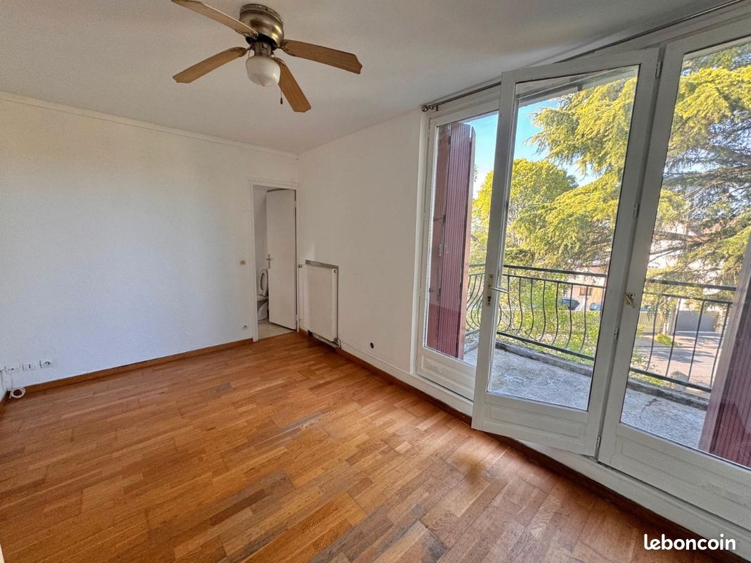 Appartement 1 pièce 17 m² · à Viry-Châtillon · 17 m² · 565 €/mois