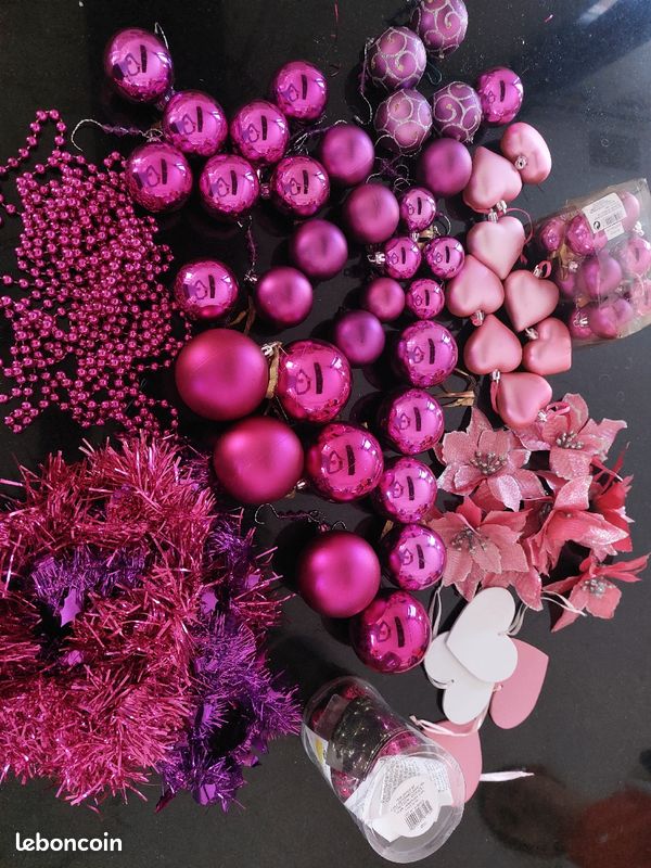 Décoration sapin de noël rose (image 1)