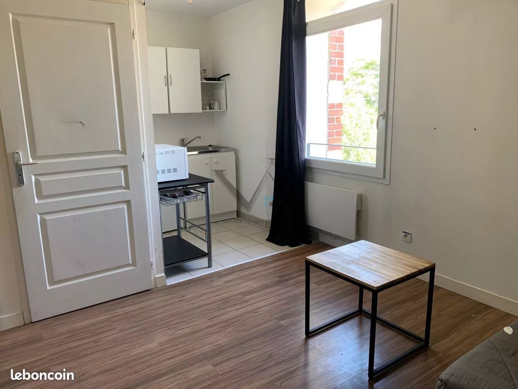 Appartement 1 pièce 18 m² · à Montélimar · 18 m² · 390 €/mois