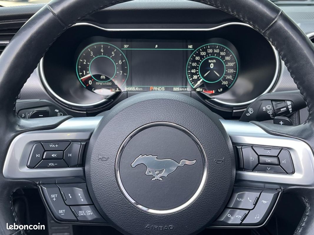 FORD MUSTANG GT CABRIOLET V8 5.0L BVA10 - Pas de Malus (image 19)
