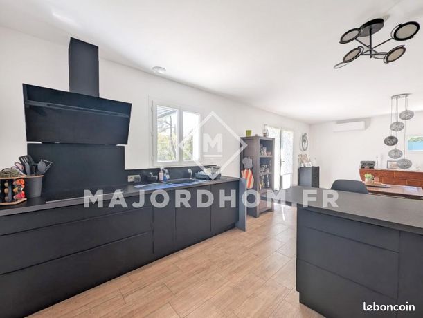 https://img.leboncoin.fr/api/v1/lbcpb1/images/66/de/5d/66de5dcdc58fa9c5ffb5154cc8fc3083d8d15629.jpg?rule=ad-image