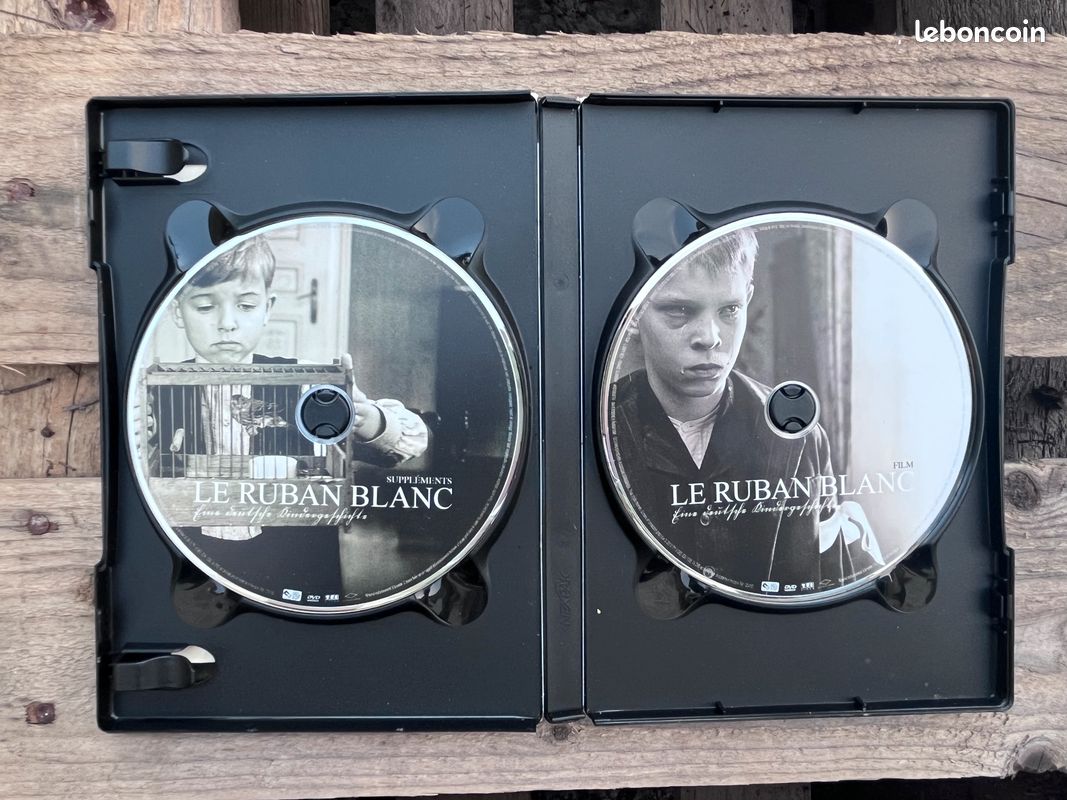 Le Ruban Blanc - Edition Collector 2 DVD (image 3)