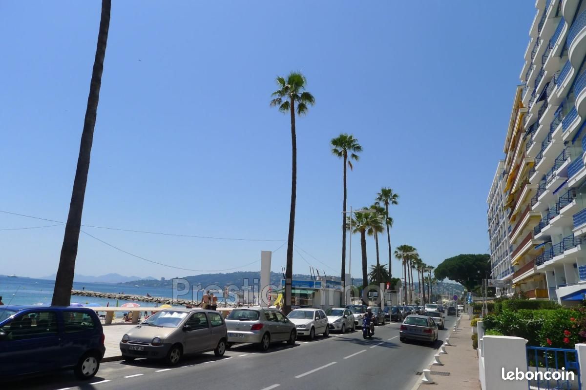 Appartement 1 pièce 24 m² · à Antibes · 24 m² · 750 €