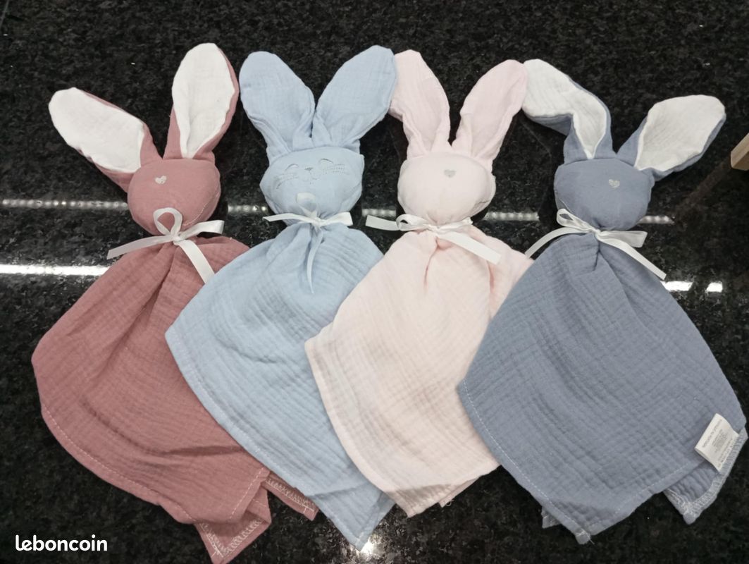 Doudou lapin à personnalisé (image 2)