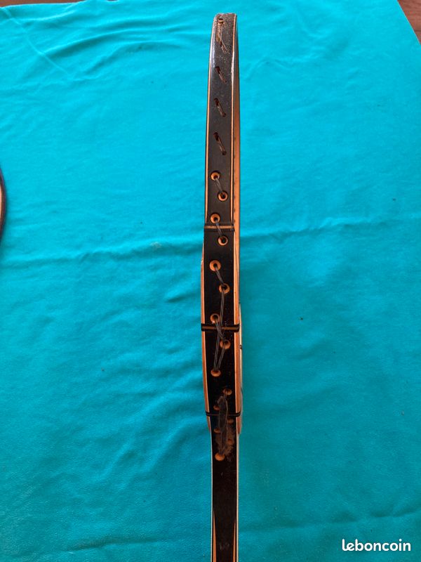 Raquette De Tennis Ancienne Et Rare  ROSSIGNOL F 340 KEVLAR