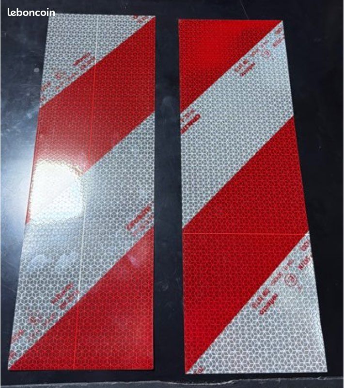 2 réflecteurs d'avertissement magnétique 141 x 433 mm (image 1)