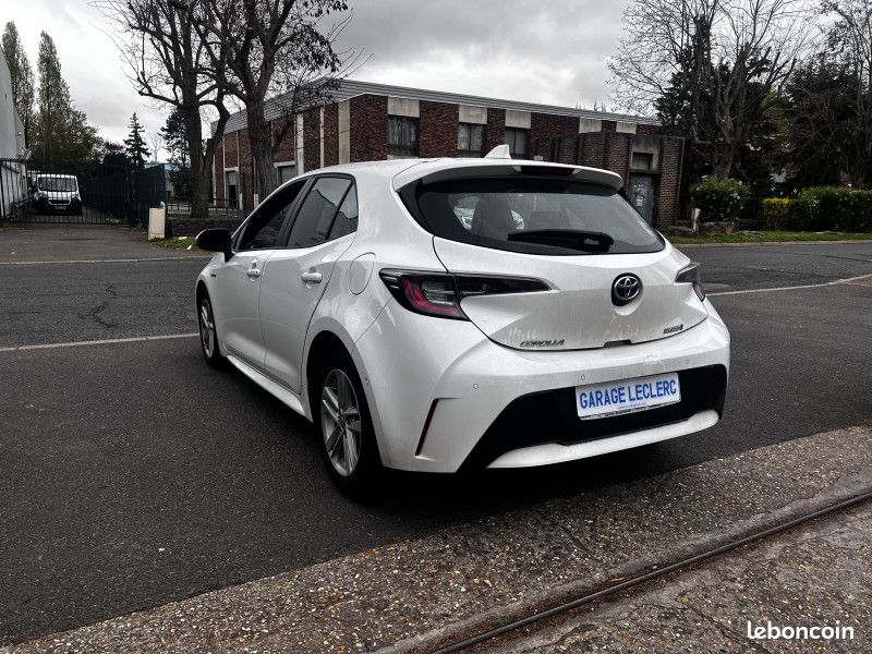 Toyota COROLLA 122H DYNAMIC BUSINESS + STAGE HYBRID ACADEMY MY21 (image 4)