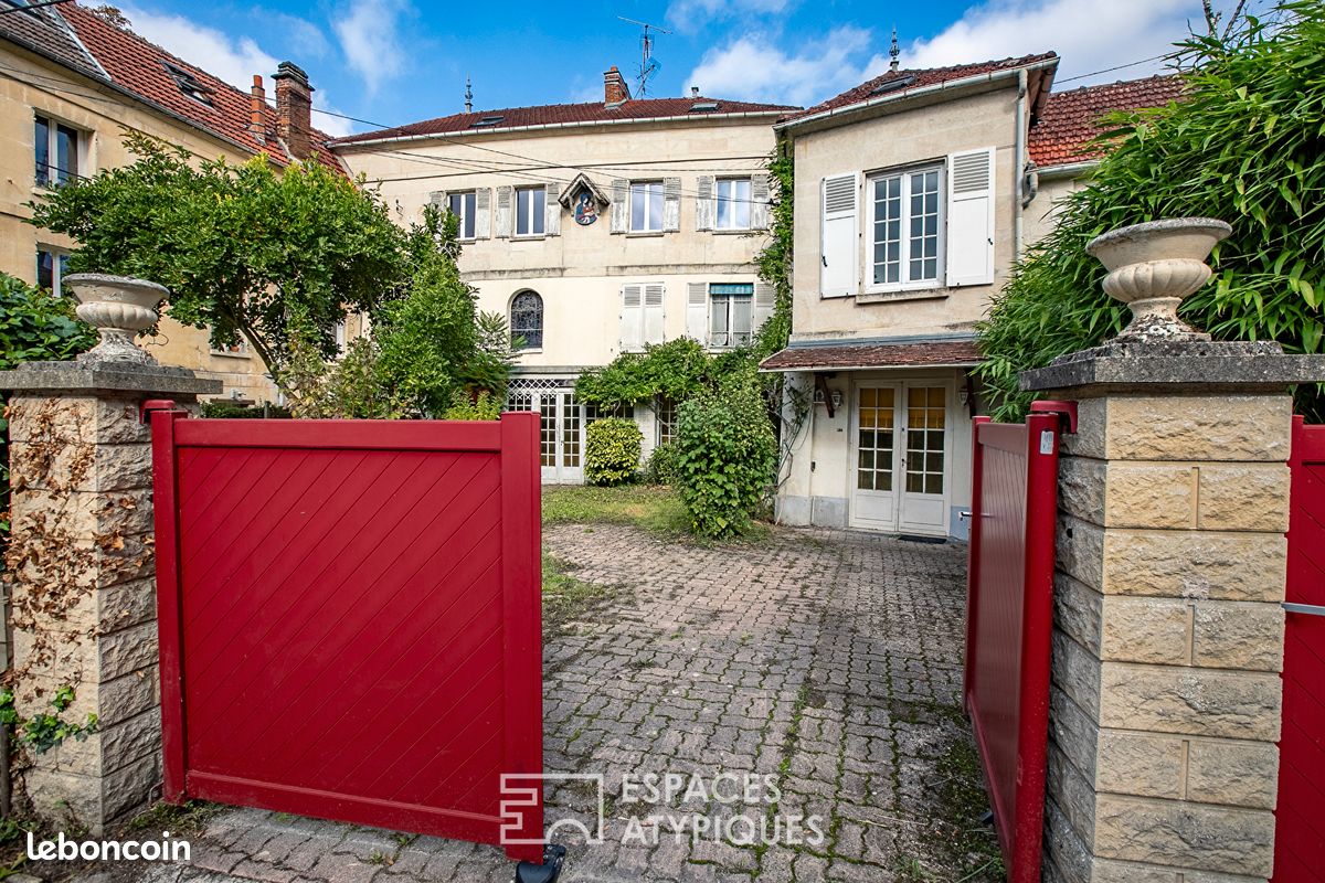 Maison 6 pièces 210 m² · à Senlis · 210 m² · 395 000 €