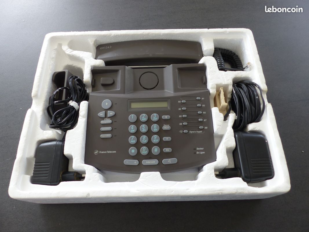 Téléphone-répondeur numérique avec 2 combinés sans fil (image 2)