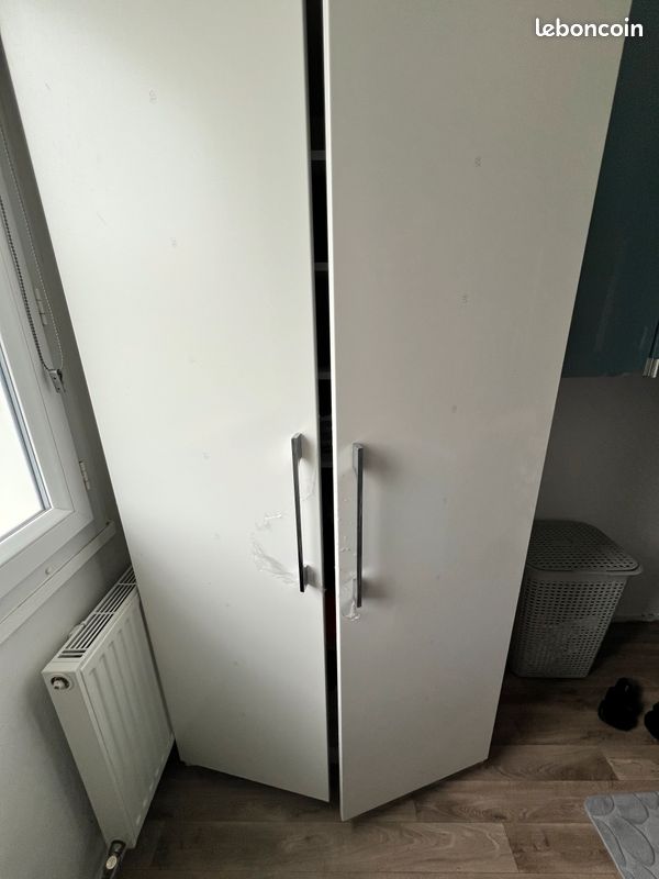 Grande armoire (image 1)