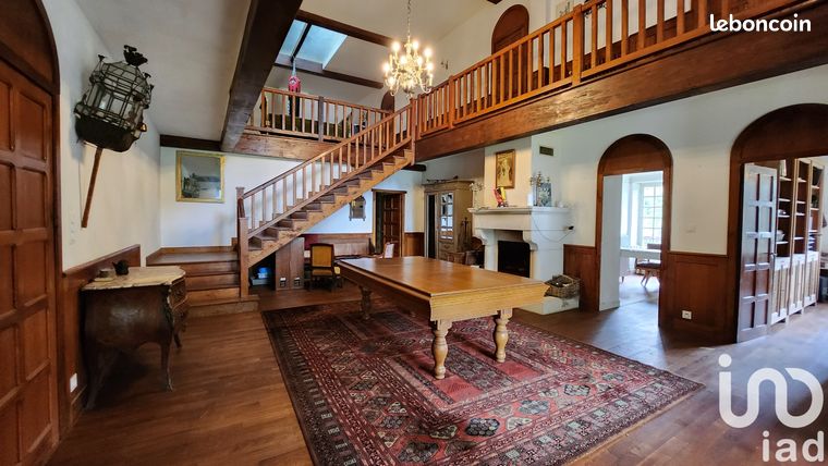 Propriété 11 pièces 350 m²