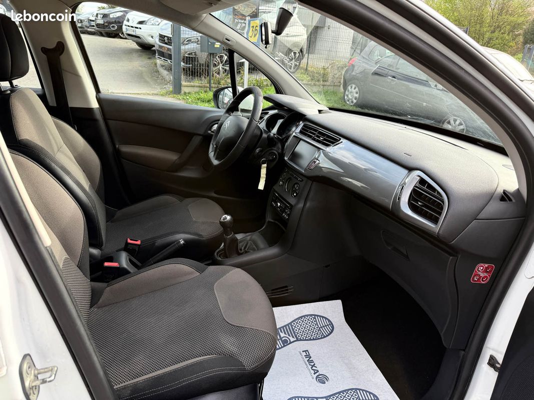 Citroën C3 1.4 HDi 70ch Attraction Pack - GPS - Bluetooth - Révisée & Garantie 6 mois (image 7)