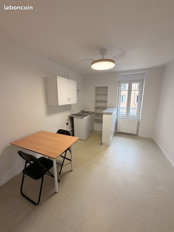 Appartement 2 pièces 35 m² · à Montluçon · 35 m² · 400 €/mois