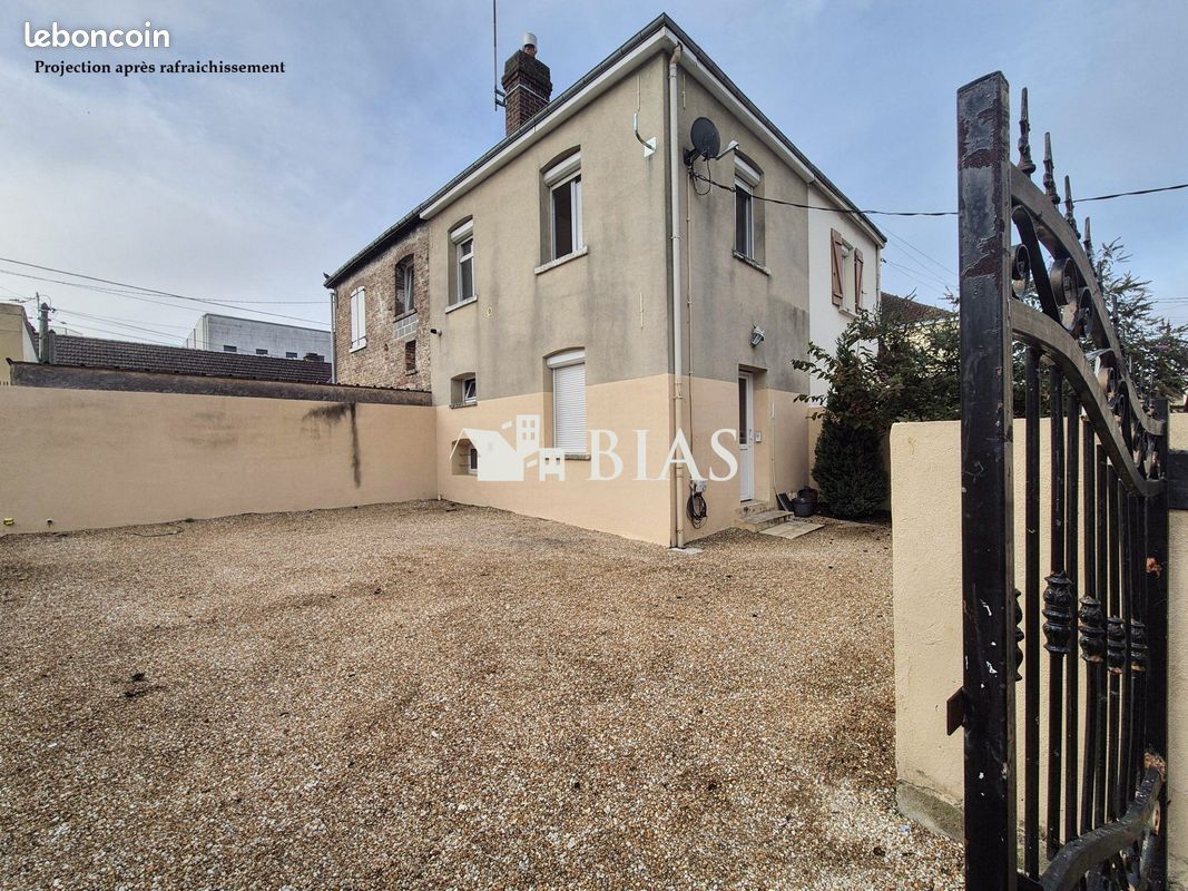 Maison 3 pièces 55 m² · à Saint-Étienne-du-Rouvray · 55 m² · 83 000 €