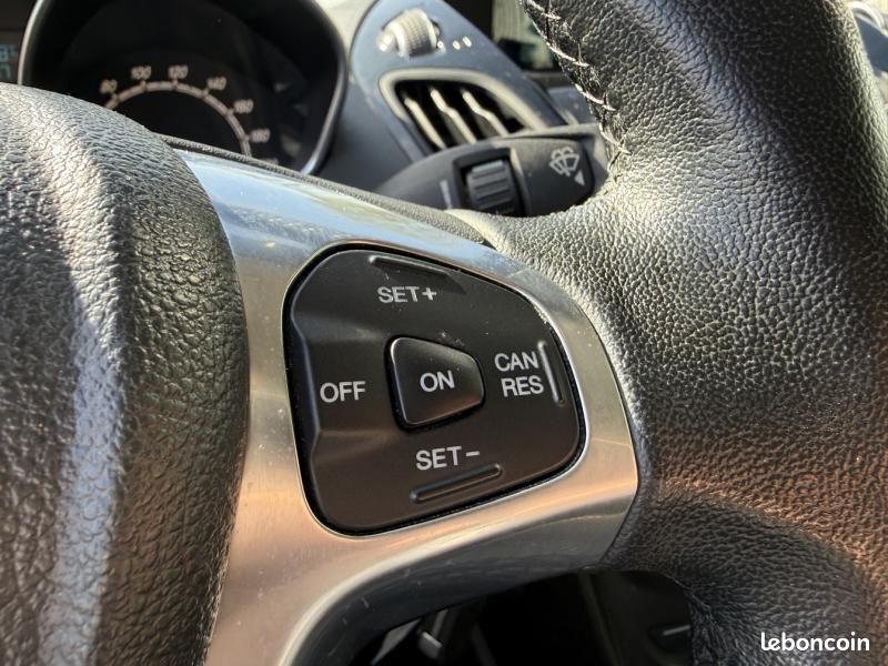 Ford B-Max 1.0 SCTi 125ch EcoBoost Stop&Start Titanium (image 13)