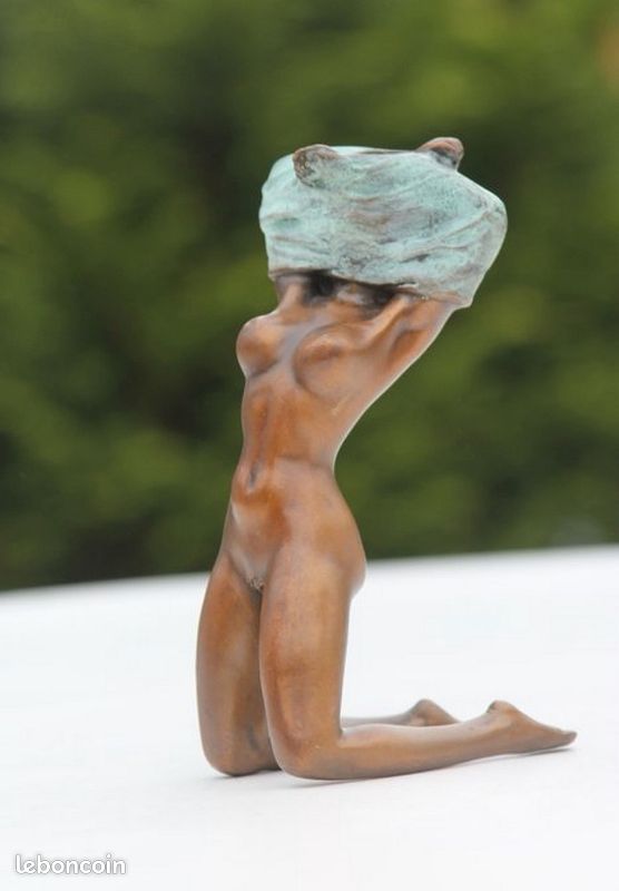 Bronze femme érotique (image 1)