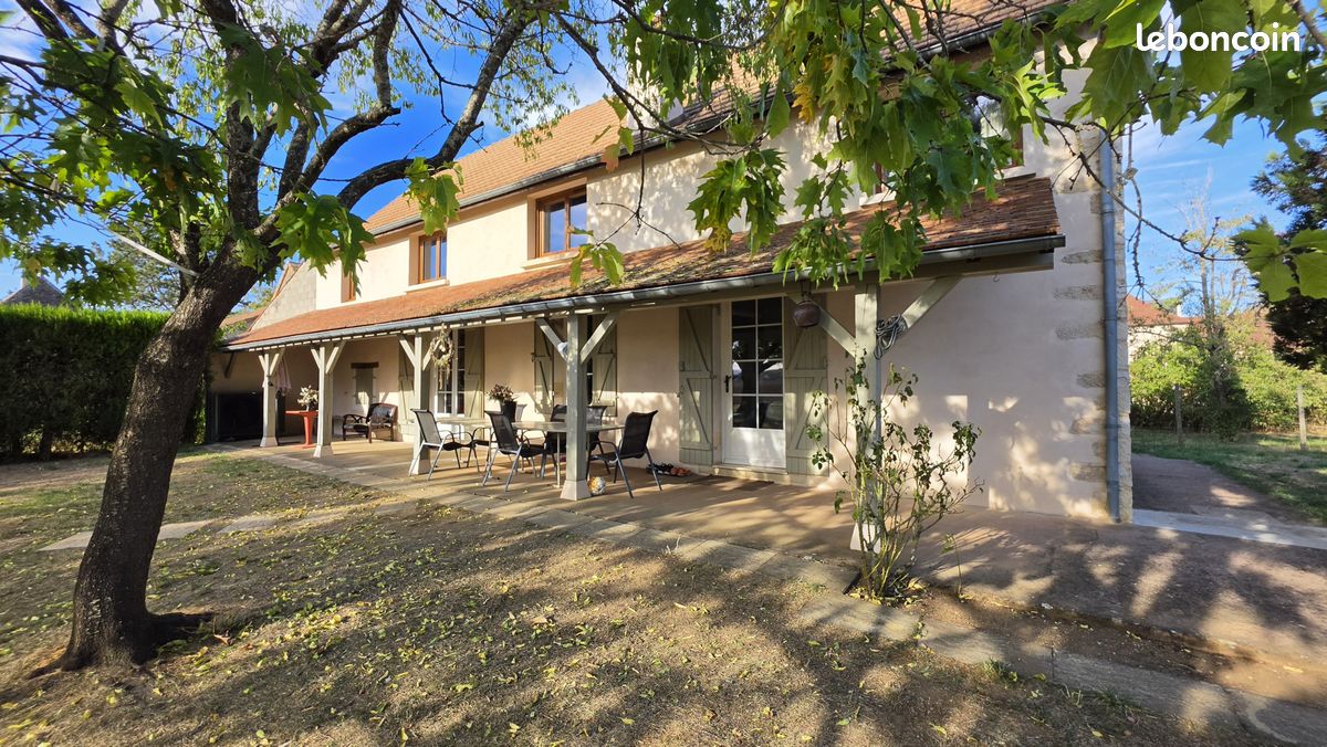 Maison 5 pièces 132 m² · à Merceuil · 132 m² · 319 000 €