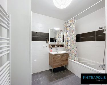 Appartement 295 000 € - 70 m²