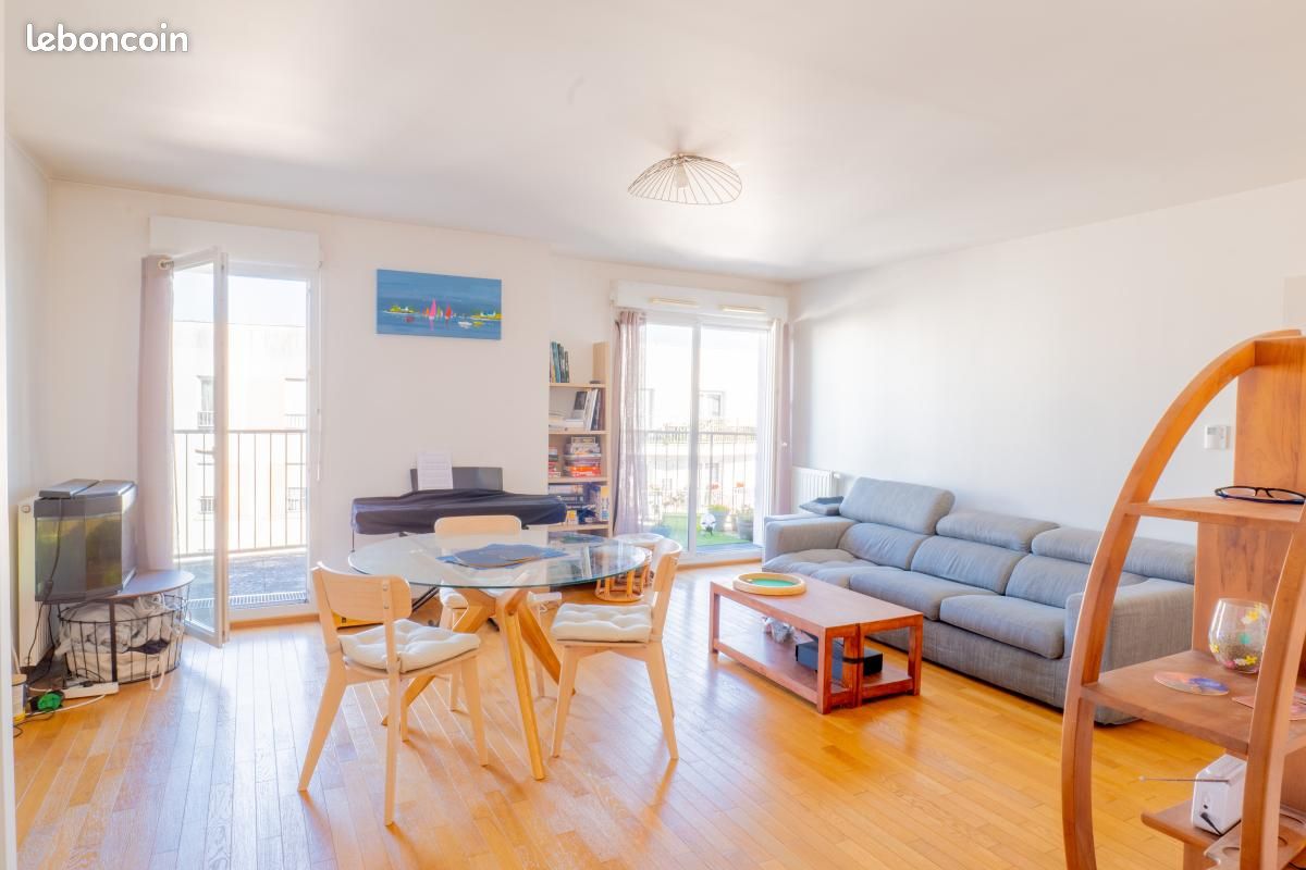 Appartement 3 pièces 66 m² · à Vélizy-Villacoublay · 66 m² · 299 000 €
