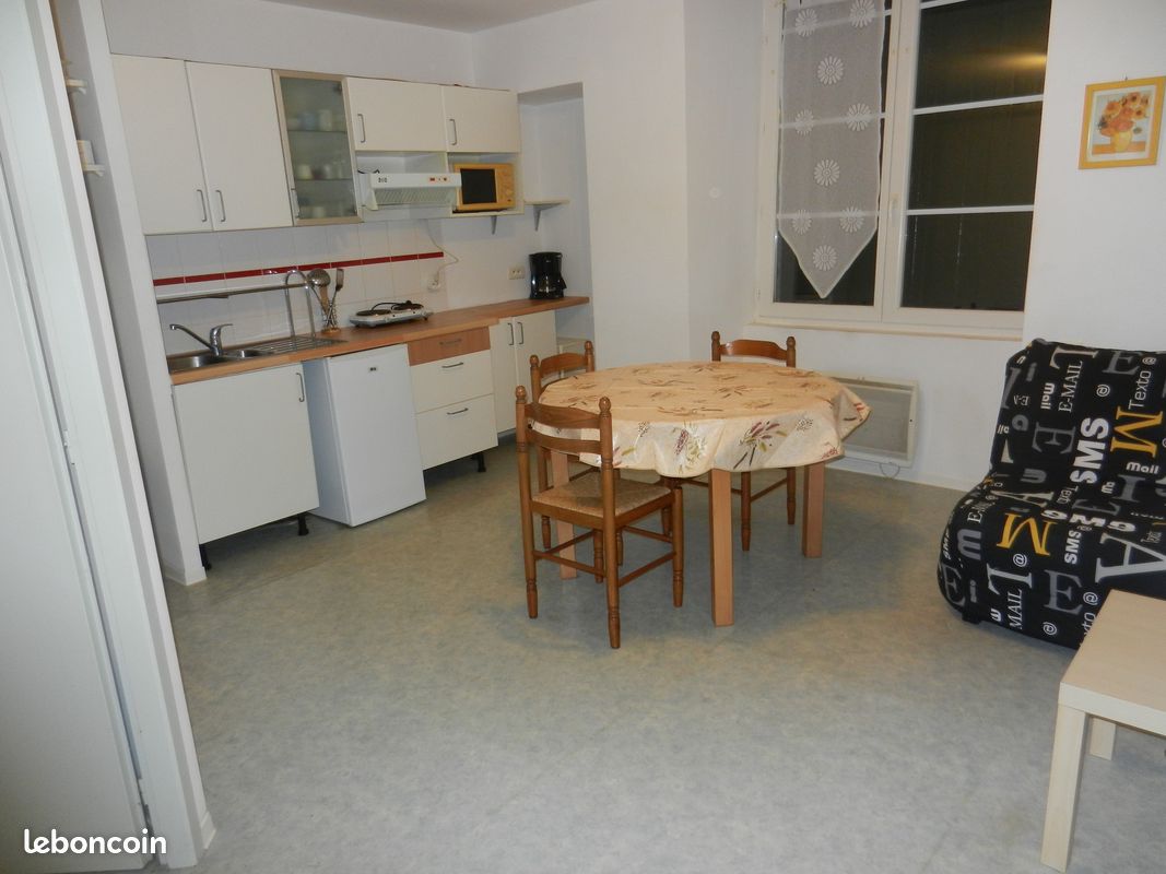 Appartement 1 pièce 24 m² · à Aire-sur-l'Adour · 24 m² · 350 €/mois