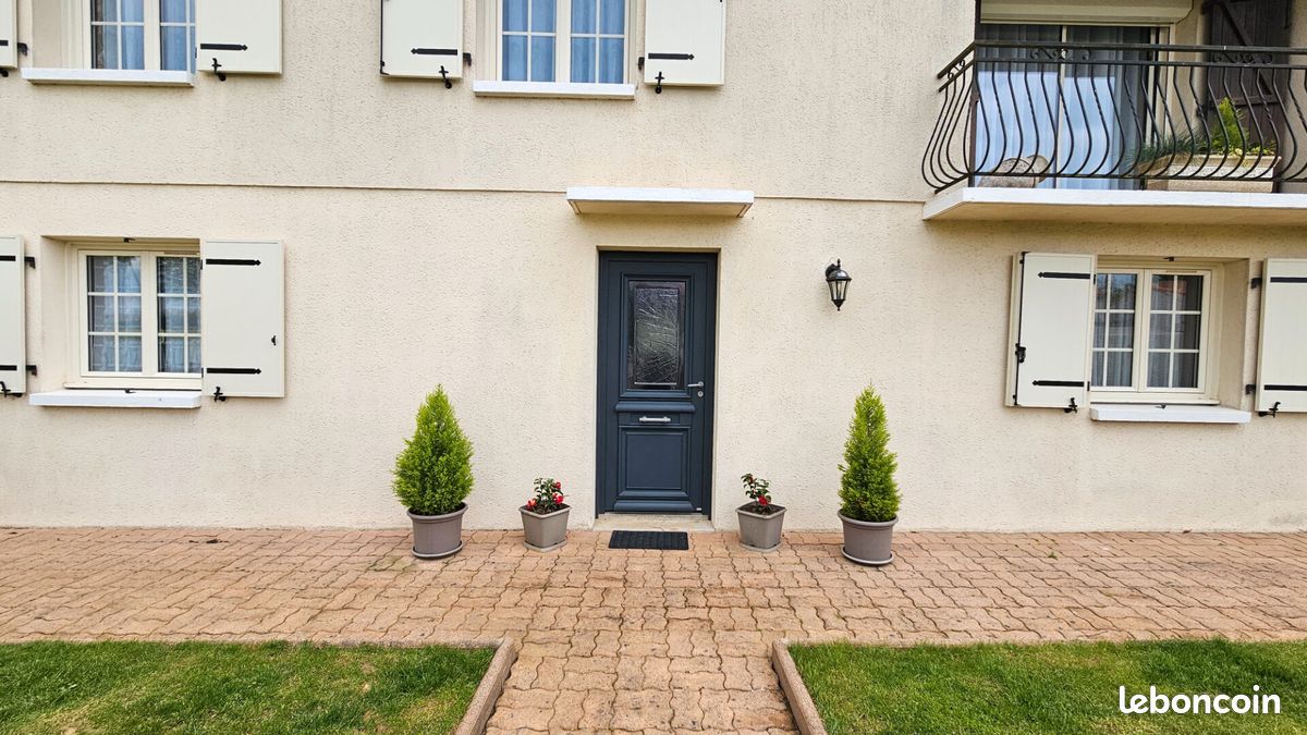 Pavillon 6 pièces 149 m² - Chauray 79180 (image principale 16)
