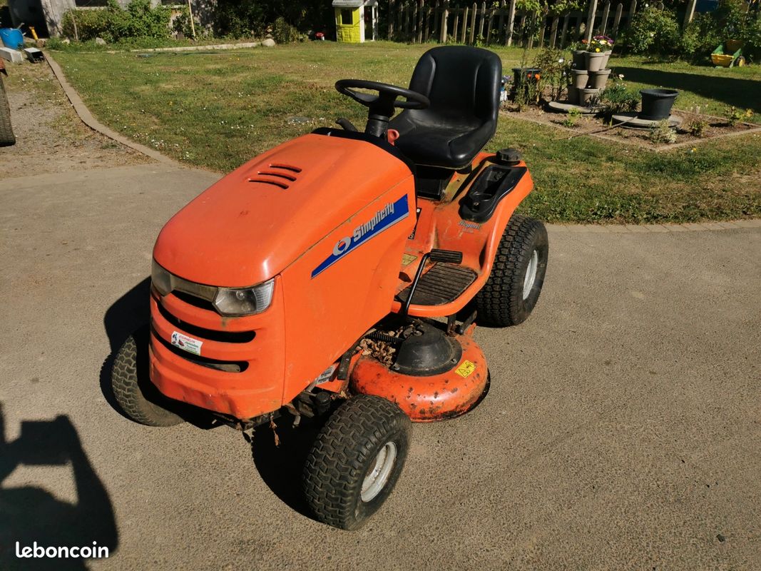 Tracteur tondeuse simplicity (image 1)