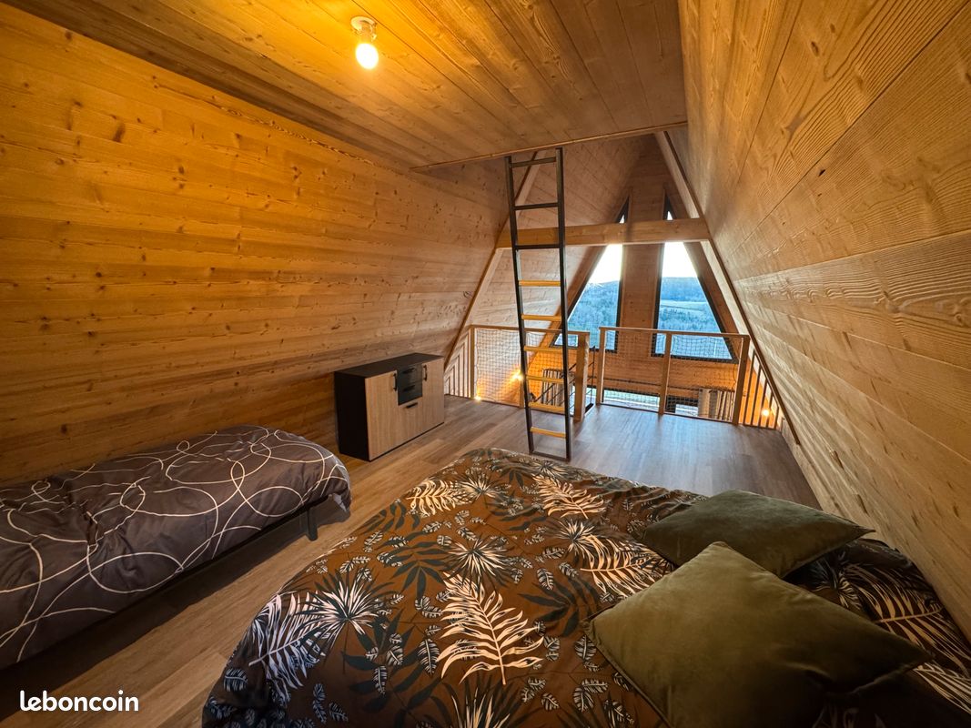 Chalet (image 18)