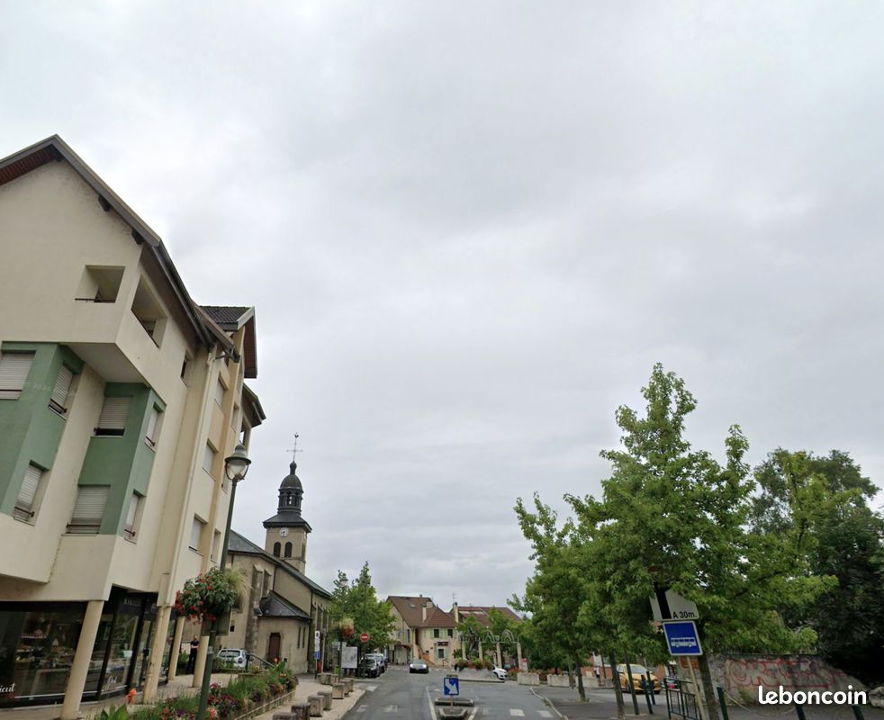 Appartement 4 pièces 90 m² · à Ville-la-Grand · 90 m² · 220 000 €