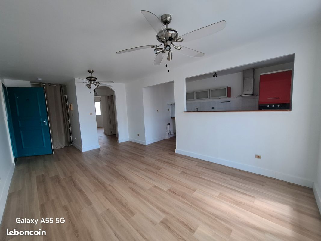 Appartement 3 pièces 59 m² · à Saint-André · 59 m² · 875 €