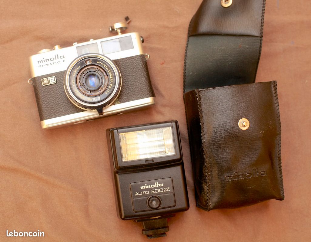 Vintage 70's. Appareil Argentique 35mm Minolta AL-F. Étui Cuir. Parfait