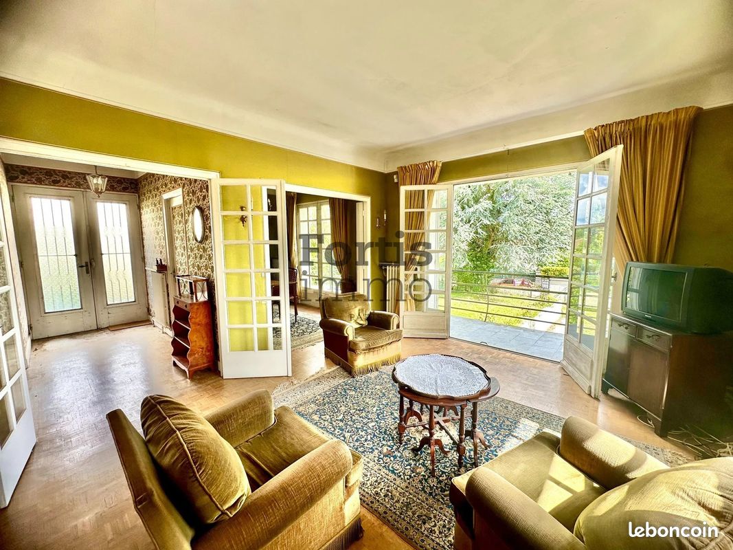 Maison 5 pièces 137 m² · à Boissise-le-Roi · 137 m² · 270 000 €