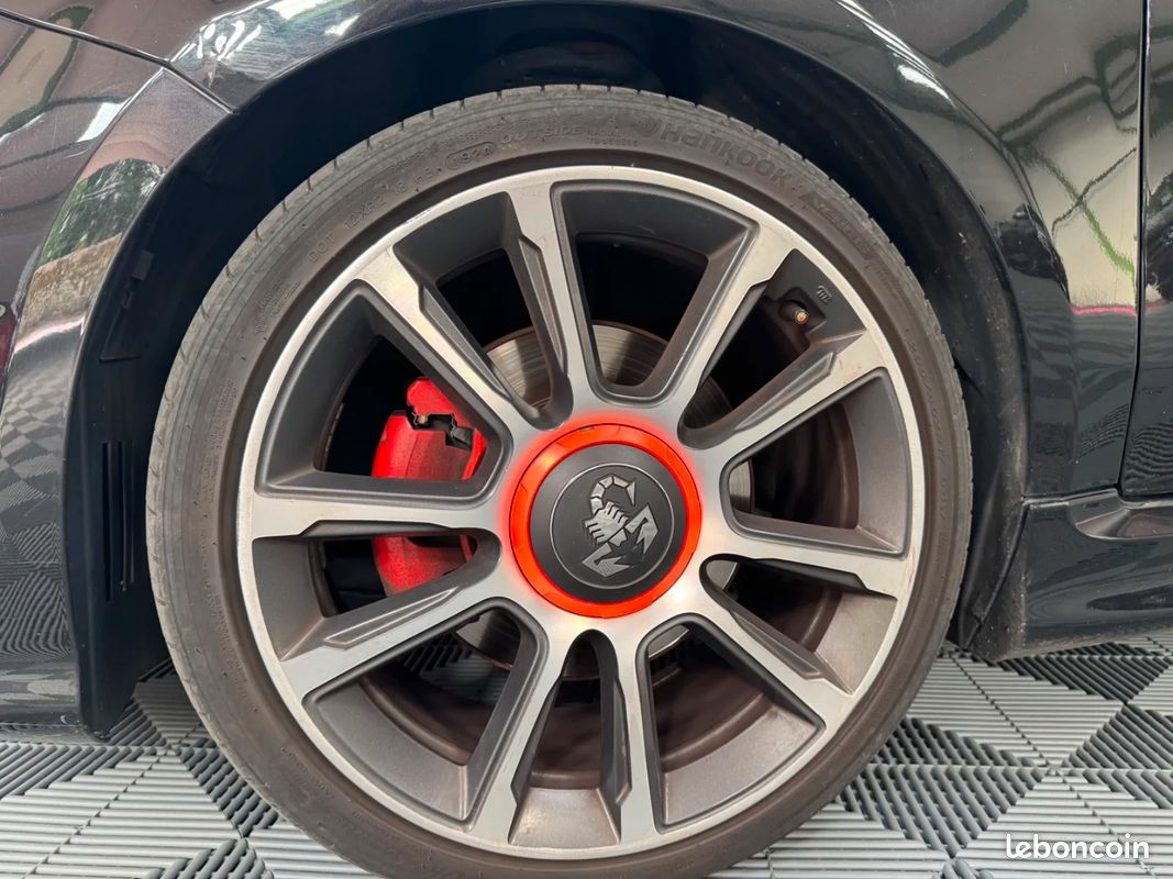 ABARTH 500 595 1.4 Multijet 165 Turismo (image 11)