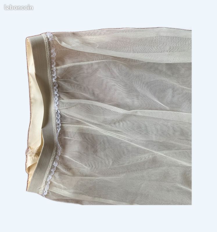 Jupon robe de mariée (image 1)