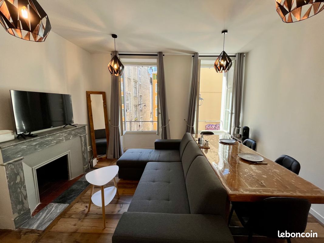 Appartement 1 pièce 30 m² · à Pau · 30 m² · 660 €/mois