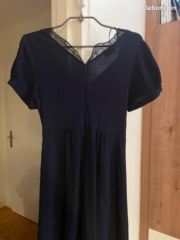 Robe De Cocktail Kookai En Dentelle Noire - Taille 32 (FR) - Sans Manches - Occasion Très Bon état