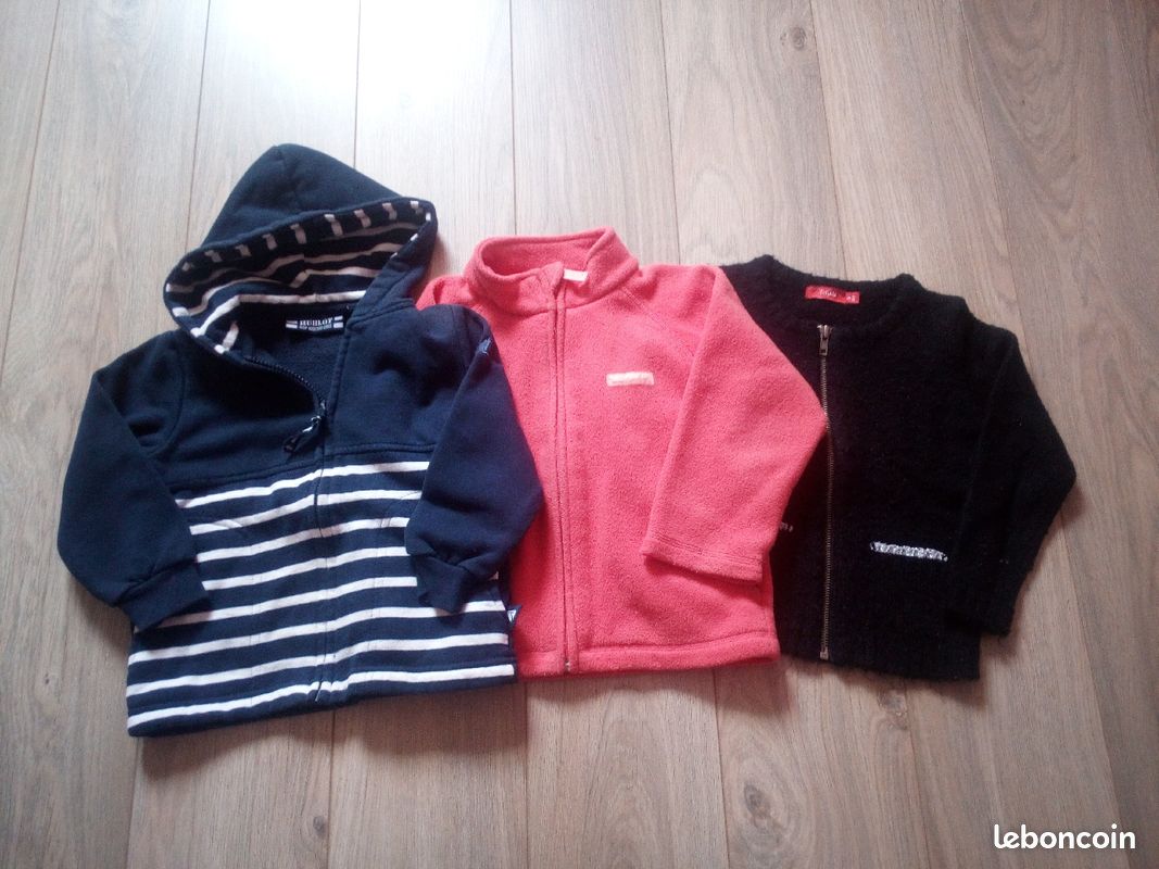 Lot 3 gilets zippés fille 3 ans (image 1)