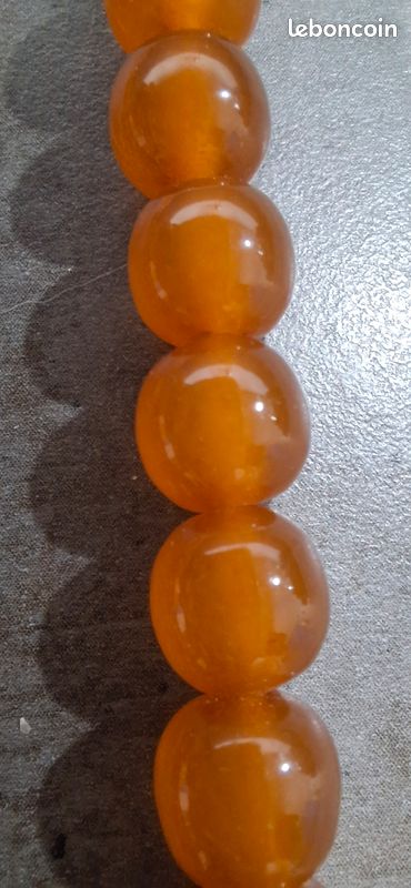 Pendentif Vintage Années 70 – Goutte Résine Orange, Bakélite, Collier Fantaisie