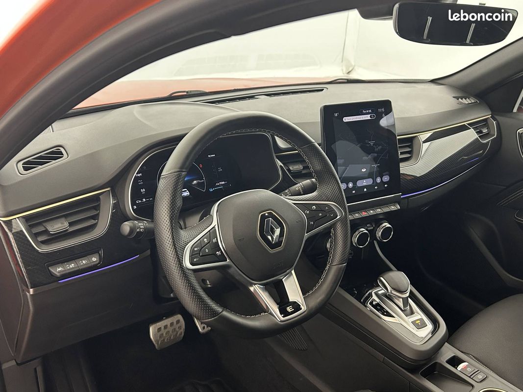 RENAULT Arkana E-Tech hybride 145 - 22 Engineered (image 10)